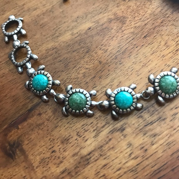 Turquoise & Jade Sterling Silver Turtle Bracelet - Picture 2 of 7